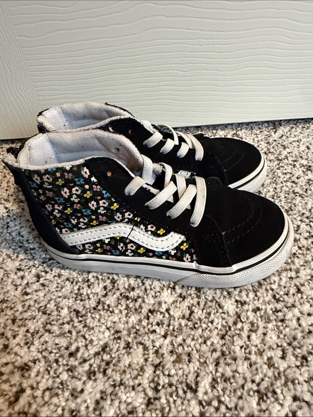 Vans Sk8-Hi Zip Toddler 'Ditsy Floral Black' sneakers
